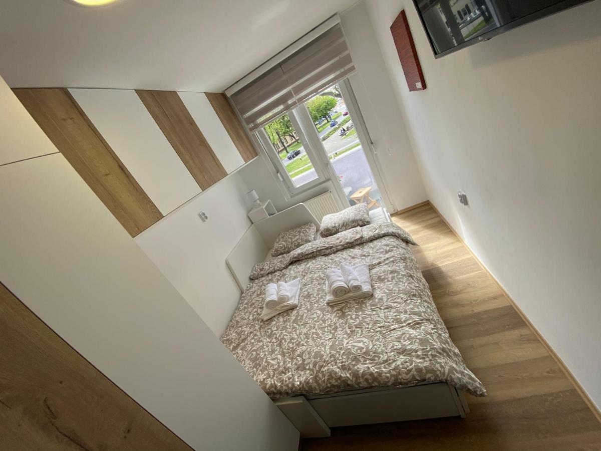 Apartman Edita Virovitica Dış mekan fotoğraf